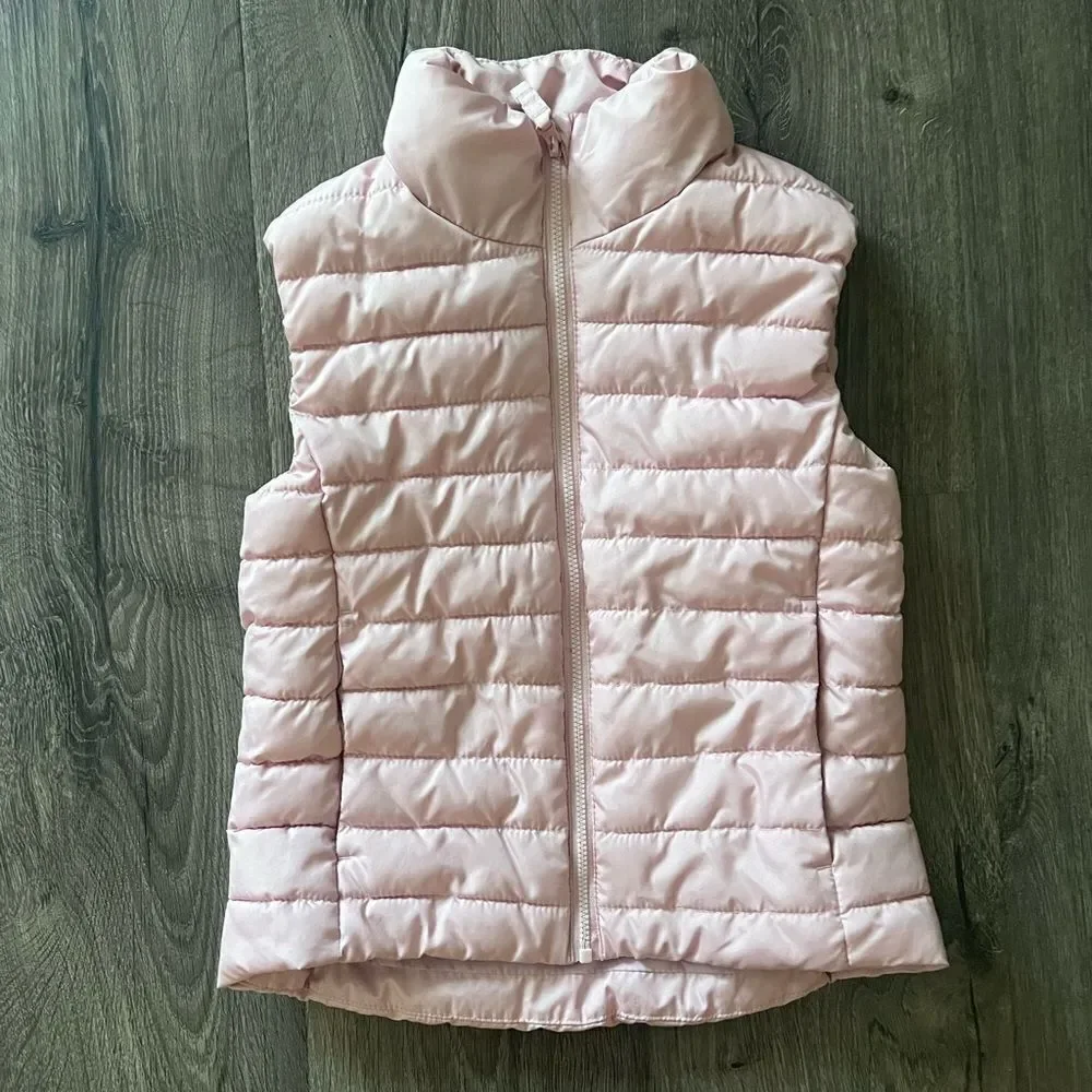 Old Navy Frost-Free Narrow-Channel Puffer Vests  for Girls size 8